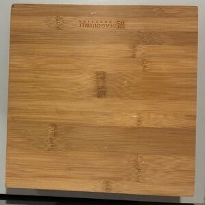Deagourmet bamboo pedestal charcuterie